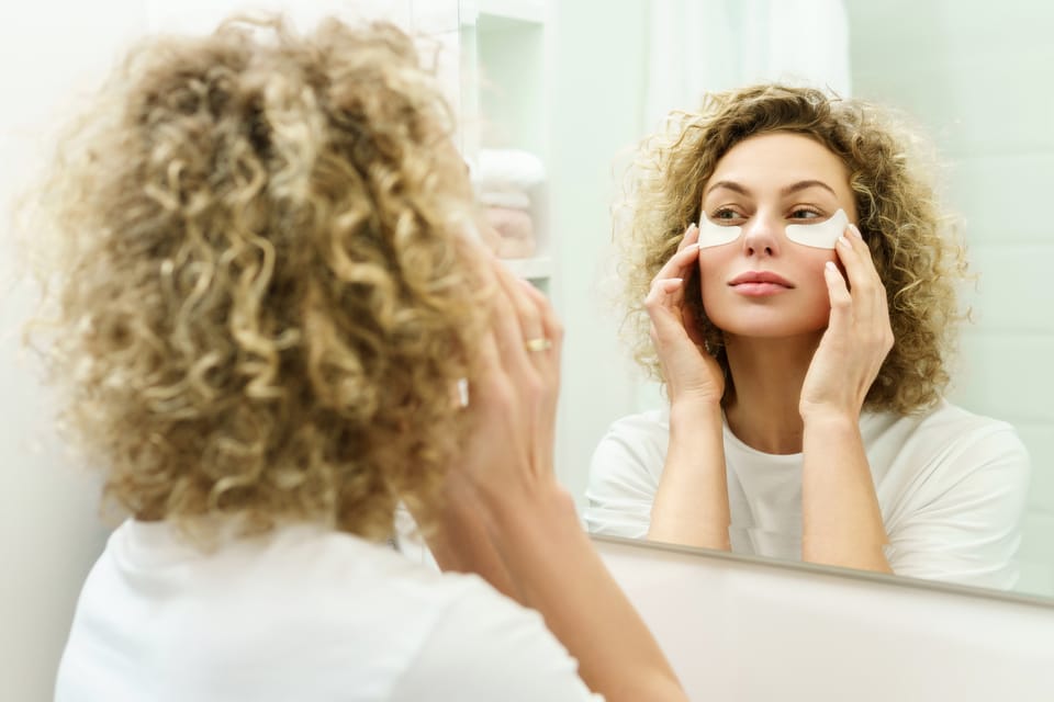 The 3-Minute Gentle Wake-Up for Under-Eye Bags